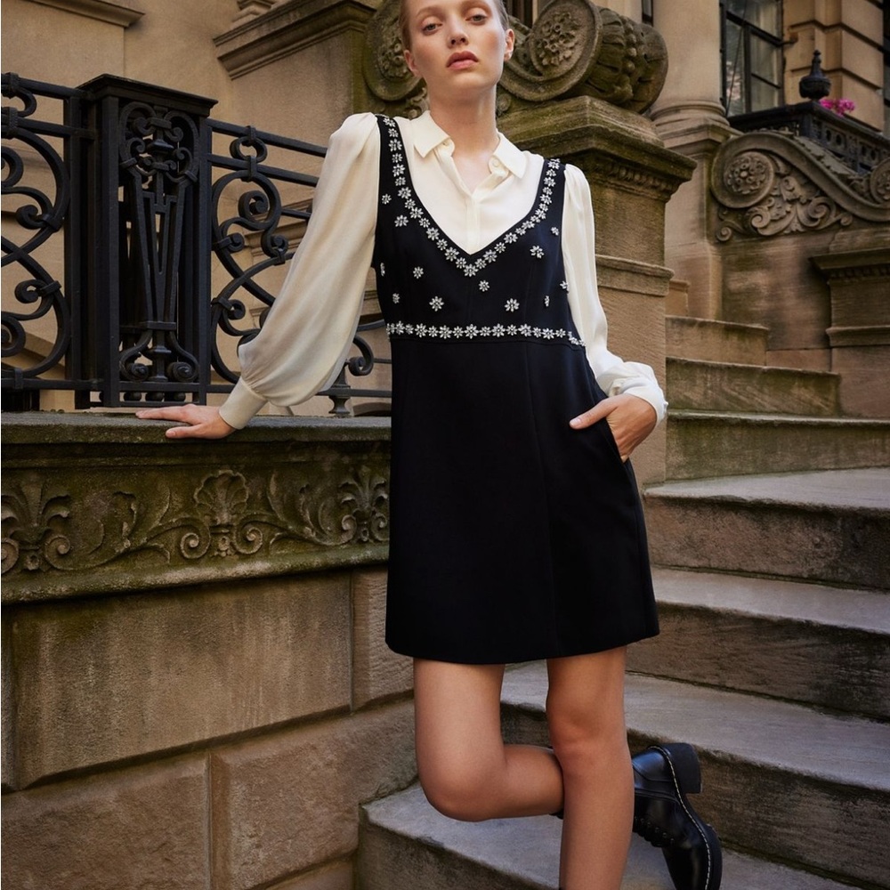 Cinq à Sept Black and White Cady mini dress